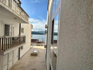 Hotel Buenavista Beach House Trogir - Trogir - 4