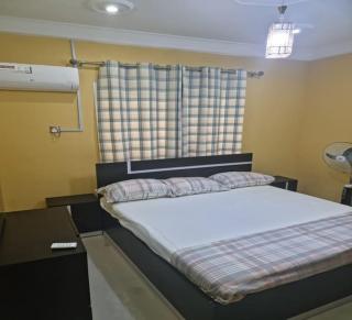 A Stunning 3 Bedroom Apartment in Okitipupa -6 ppl - 7