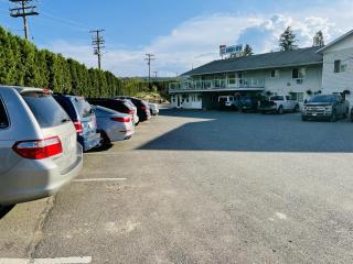 Fraser Bridge Inn - 8