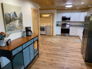 Blue Sky Cabin - Built in 2023 this 3 bed 2,5 bath home has gorgeous views - Jefferson - 2