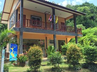 Sandee Bungalow - 0