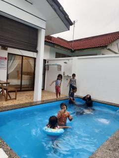 Angsamas Villa Seremban Kids Private Pool & Jacuzzi - Seremban - 5
