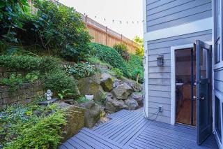 Sunlit contemporary Bellevue Home w a Lush Garden - Bellevue - 7