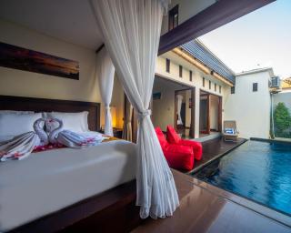 Villa Demi Seminyak - Seminyak - 2
