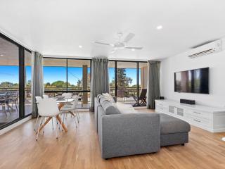 Beached On Marine Parade - Kingscliff - 8