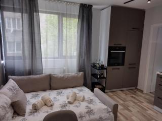 Bijoux Apt in the heart of Sofia - 3