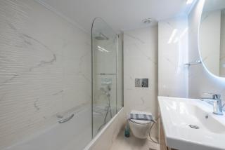 The Luxury Suite by Cloudkeys - 6