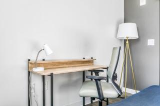 E Cambridge 2BR w Gym WD nr Lechmere T BOS-634 - 2