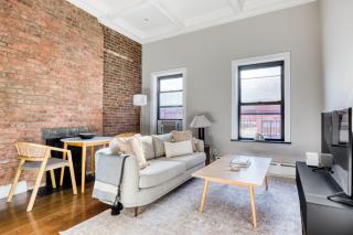 West Village 1br w wd nr Pier 46 NYC-1060 - 0