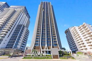 Broadbeach Stunner Modern and Central - Gold Coast - 9