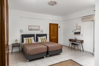 Dora Pool Studios by Konnect,150m from the Beach - Agios Georgios - 4
