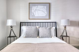 Logan Circle 1BR w Gym WD Pool nr bars WDC-483 - Washington - 1