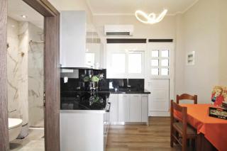 Maria's Beach Apartments - Oropos - 2