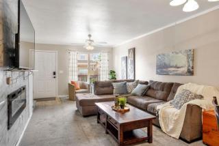 2 bed 2 and a half bath close to shopping restaurants and more - Pueblo - 5