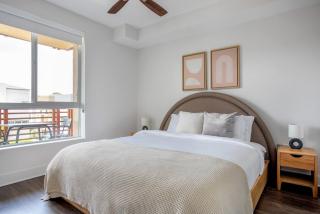 Playa Vista 1br w pool gym lounge wd nr 405 LAX-1026 - 2