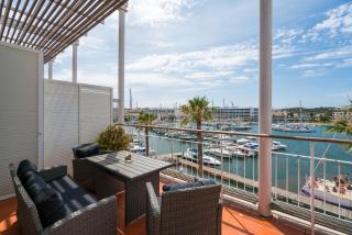 Stunning 2-Bed penthouse in Lagos 250m from beach - Lagos - 0
