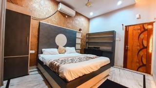 Hotel Rajyashree Palace - Varanasi - 4