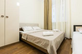 Sweet Home VIP 10 at Freedom Square - Tbilisi - 8