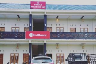 RedDoorz @ Sihole Paradise Inn Parbaba - Sinapuran - 3