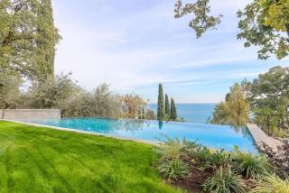 VILLA MICHELLE Amazing view Pool Beach front - Padenghe sul Garda - 0