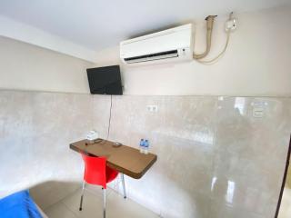 Penginapan Star Ambon Mitra RedDoorz - Ambon - 3