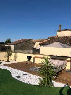 Maison 4 personnes avec grande piscine et jacuzzi - 1