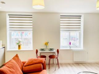 Brand New Modern Studio Flat - Southend-on-Sea - 9