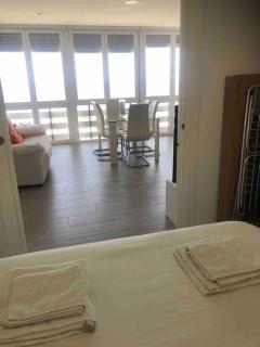 PRIMERA LÍNEA DE PLAYA, LA ARENA A TUS PIES - Aguadulce - 1