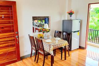 Romantic Getaway》Balcony+Garden View & Fast Wi-Fi - Catarman - 5
