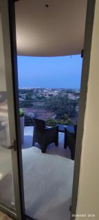 Skyline Court Holiday Apartments - 4