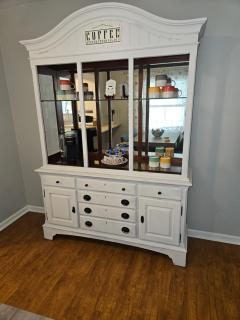 The Walnut Nest - Emporia - 8