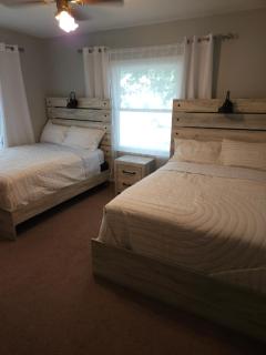 The Walnut Nest - Emporia - 5