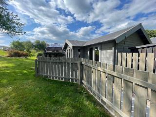 Daisy Cabin - 5