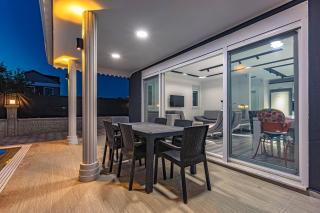NEAR BY THE LAND OF LEGEND’S PRIVATE POOL VILLA SUN - Belek - 3