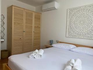 Sunshine House - Porto Pino - 1