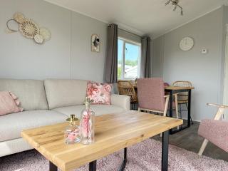Chalet 572 op Recreatiepark De Wielen - 4