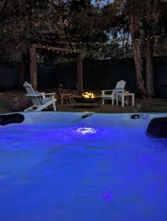 Hamptons charm at Nantucket in Mollymook - 9