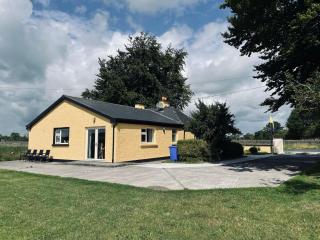 Cutteen Cottage - Tulla - 1