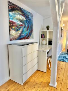Schönes City-Apartment mit 2 Schlafzimmer, Parkplatz, ruhig und hell, D46-DG - Oldemburgo - 5