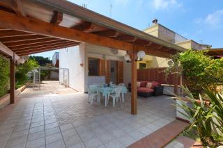 Villa Zen Garden by BarbarHouse - Torre dell'Orso - 3