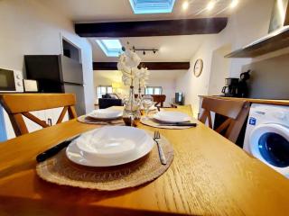 Appartement Chaleureux au pied de la Cité avec Parking - Carcassonne - 7