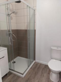 SER3 F2, 1 chambre cour Sweet Home 4 lits individuels - Saint-Étienne-du-Rouvray - 3