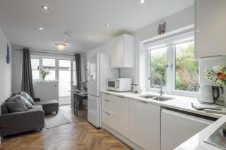 The Cove - Holyhead - 4