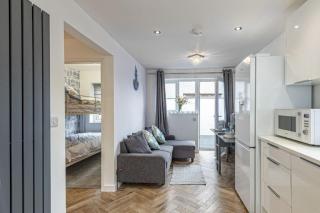 The Cove - Holyhead - 5