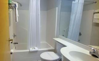 Studio 6 McAlester OK South - McAlester - 8