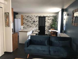 Appartement standing 2 personnes tout équipé terrasse, stationnement facile et gratuit dans quartier des arènes - 2