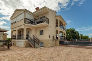 Apartments Covic - Antonci - 2