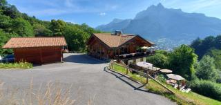SUPERBE DEMI CHALET LUXUEUX 120M² 8 Personnes à SALLANCHES. - Sallanches - 8