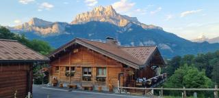 SUPERBE DEMI CHALET LUXUEUX 120M² 8 Personnes à SALLANCHES. - Sallanches - 2