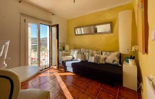 Small village house with beautiful sea views - Torrox - 1